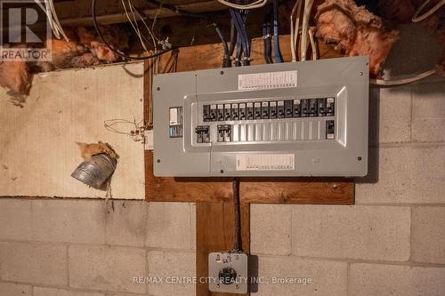 7377 Airport Road, Hamilton, ON - Indoor Photo Showing Basement