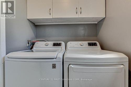 40 - 1990 Wavell Street, London, ON - Indoor Photo Showing Laundry Room