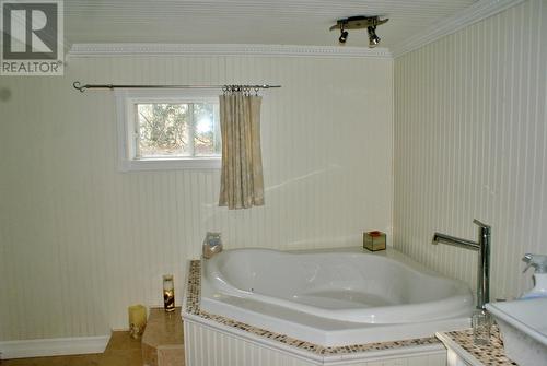 438 Main Street, Big Salmonier, NL - Indoor Photo Showing Bathroom