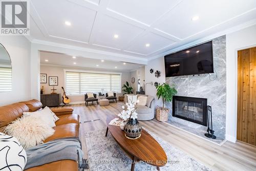 851 Swiss Heights, Oshawa (Pinecrest), ON - Indoor Photo Showing Living Room With Fireplace