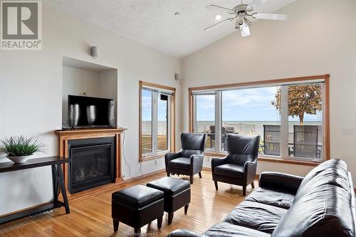 1266 Shoreline, Lakeshore, ON - Indoor Photo Showing Living Room With Fireplace