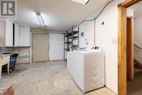 1266 Shoreline, Lakeshore, ON - Indoor Photo Showing Laundry Room