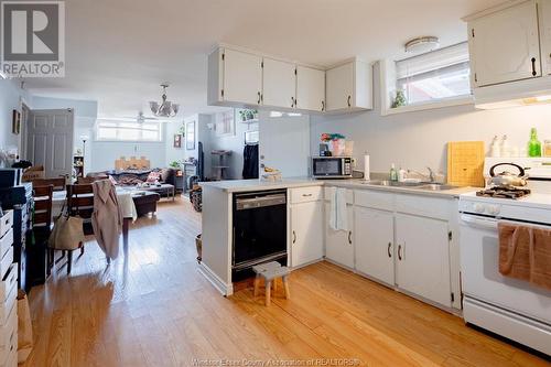 1266 Shoreline, Lakeshore, ON - Indoor Photo Showing Kitchen With Double Sink