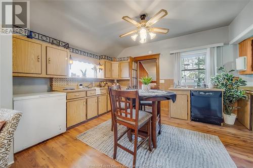 1768 Drouillard Road, Windsor, ON - Indoor Photo Showing Kitchen