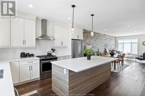 741 Brownstone, Lakeshore, ON - Indoor Photo Showing Kitchen With Upgraded Kitchen