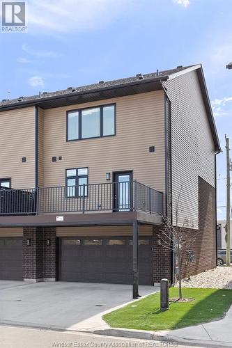 741 Brownstone, Lakeshore, ON - Outdoor With Balcony