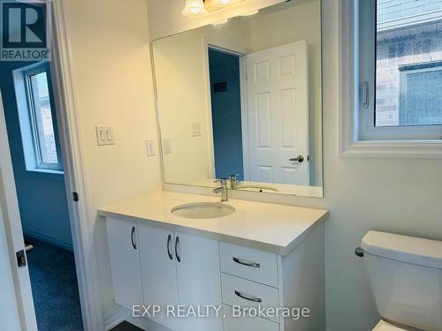 301 Quebec Street, Clearview, ON - Indoor Photo Showing Bathroom