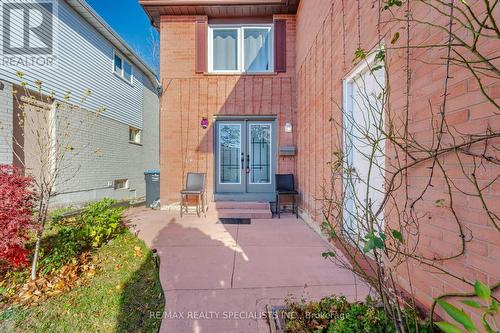 106 Horton Crescent, Brampton, ON - Outdoor