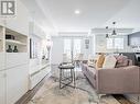 11 - 39 Hays Boulevard, Oakville, ON  - Indoor Photo Showing Living Room 