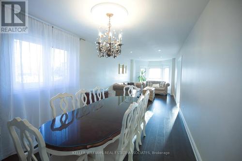 6371 Chapman Court, Mississauga, ON - Indoor Photo Showing Dining Room