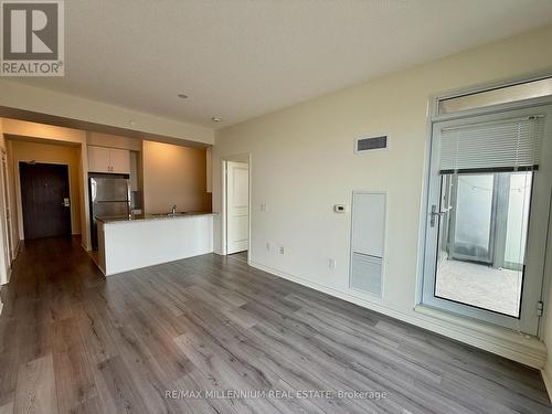 1101 - 349 Rathburn Road, Mississauga, ON - Indoor Photo Showing Kitchen