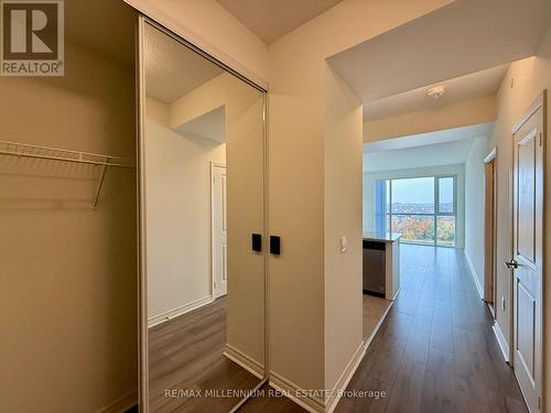 1101 - 349 Rathburn Road, Mississauga, ON - Indoor Photo Showing Other Room