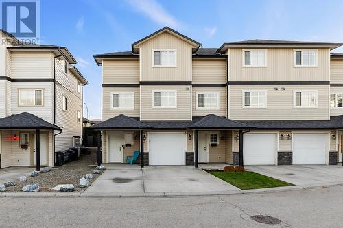 180 Mccurdy Road E Unit# 3, Kelowna, BC - Outdoor With Facade