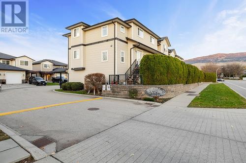 180 Mccurdy Road E Unit# 3, Kelowna, BC - Outdoor