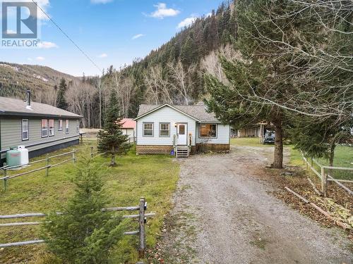 132 Missezula Lake Road, Princeton, BC - Outdoor