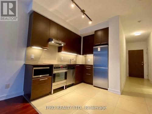 1302 - 1 Market Street, Toronto, ON - Indoor Photo Showing Kitchen