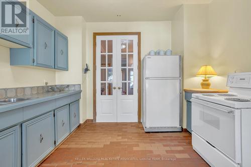 222 Woburn Avenue, Toronto, ON - Indoor Photo Showing Kitchen