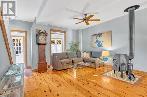 222 Woburn Avenue, Toronto, ON - Indoor Photo Showing Living Room