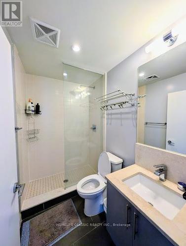 1010 - 83 Redpath Avenue, Toronto, ON - Indoor Photo Showing Bathroom