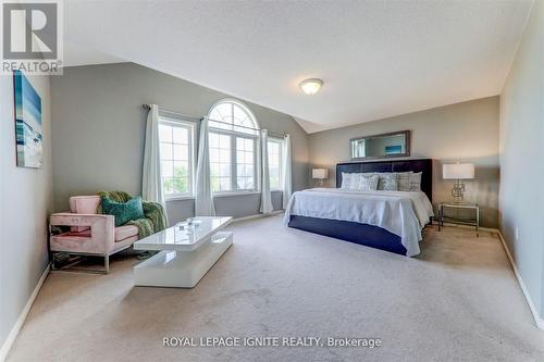 1547 Spencely Drive, Oshawa, ON - Indoor Photo Showing Bedroom