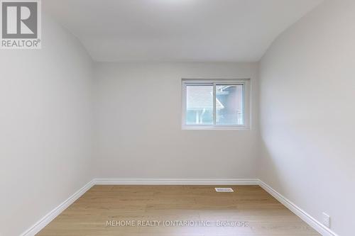 38 Cartier Crescent, Toronto, ON - Indoor Photo Showing Other Room