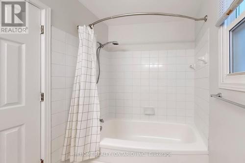 38 Cartier Crescent, Toronto, ON - Indoor Photo Showing Bathroom