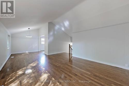 38 Cartier Crescent, Toronto, ON - Indoor Photo Showing Other Room