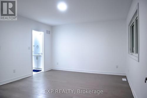 29 Parkside Crescent, Essa, ON - Indoor Photo Showing Other Room