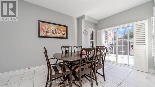 88 Hollowgrove Boulevard, Brampton, ON - Indoor Photo Showing Dining Room