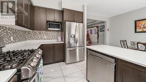 88 Hollowgrove Boulevard, Brampton, ON - Indoor Photo Showing Kitchen