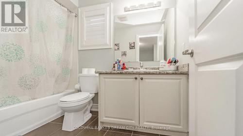 88 Hollowgrove Boulevard, Brampton, ON - Indoor Photo Showing Bathroom