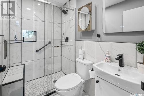 301 217A Cree Place, Saskatoon, SK - Indoor Photo Showing Bathroom