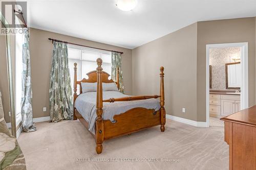 31 Balmoral Drive, Niagara-On-The-Lake, ON - Indoor Photo Showing Bedroom