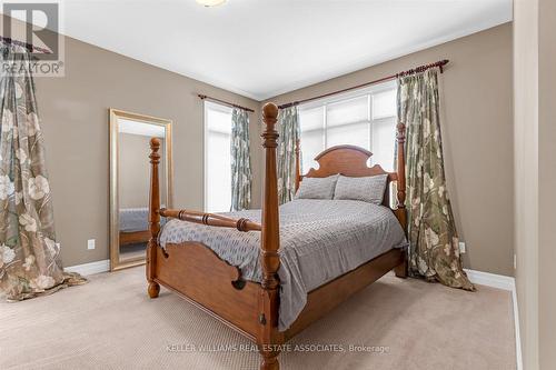 31 Balmoral Drive, Niagara-On-The-Lake, ON - Indoor Photo Showing Bedroom