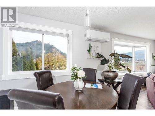 2629 Balsam Lane, Lumby, BC - Indoor Photo Showing Dining Room