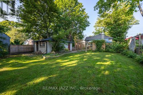 59 Harmony Road N, Oshawa (Eastdale), ON - Outdoor With Backyard