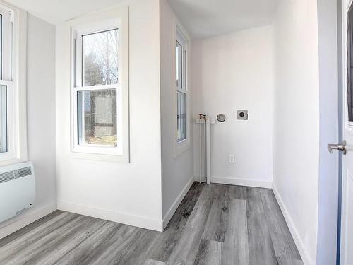 Laundry room - 1008 Rue Du Rocher, Sainte-Julienne, QC - Indoor Photo Showing Other Room