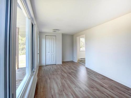 Living room - 1008 Rue Du Rocher, Sainte-Julienne, QC - Indoor Photo Showing Other Room