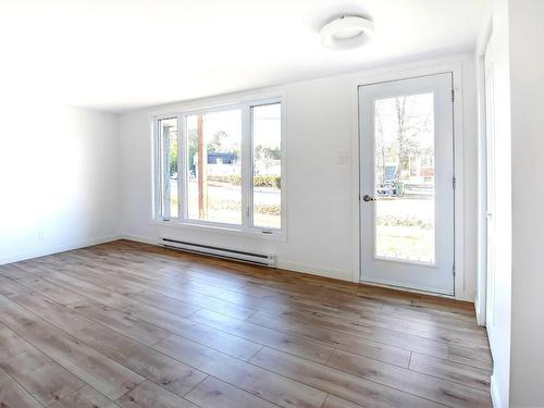 Living room - 1008 Rue Du Rocher, Sainte-Julienne, QC - Indoor Photo Showing Other Room