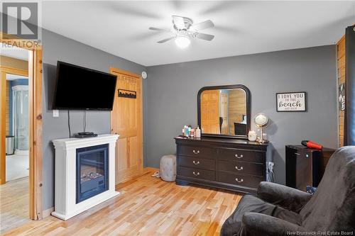 7 Mcclellan Cres, Nackawic, NB - Indoor With Fireplace