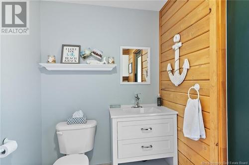 7 Mcclellan Cres, Nackawic, NB - Indoor Photo Showing Bathroom