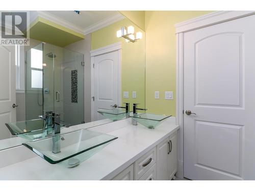 3640 Williams Road, Richmond, BC - Indoor Photo Showing Bathroom