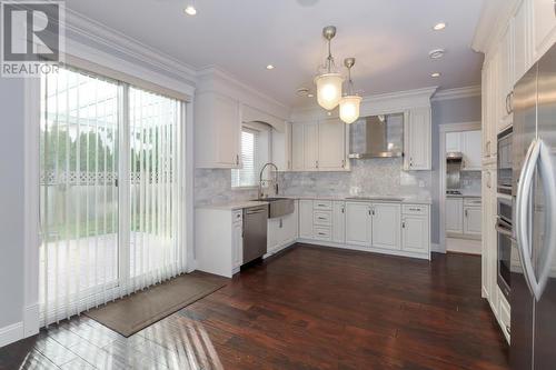 3640 Williams Road, Richmond, BC - Indoor Photo Showing Kitchen With Upgraded Kitchen