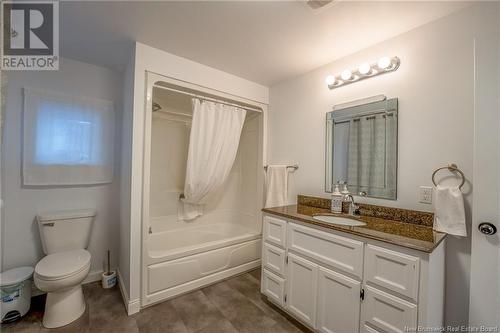 1070 170 Route, Oak Bay, NB - Indoor Photo Showing Bathroom