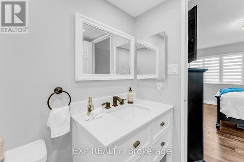 1008 - 1580 Mississauga Valley Boulevard, Mississauga, ON - Indoor Photo Showing Bathroom