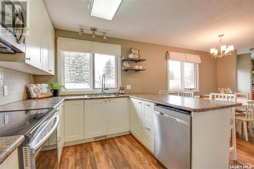 34 Howard Crescent, Lanigan, SK - Indoor Photo Showing Kitchen With Double Sink