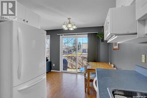 4950 Marigold Drive, Regina, SK - Indoor Photo Showing Kitchen