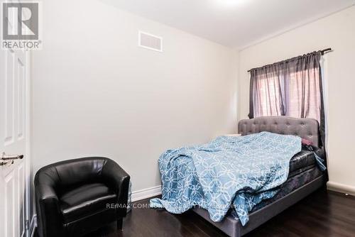 1574 Marina Drive, Fort Erie, ON - Indoor Photo Showing Bedroom