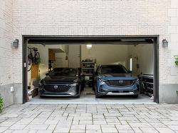 Garage - 