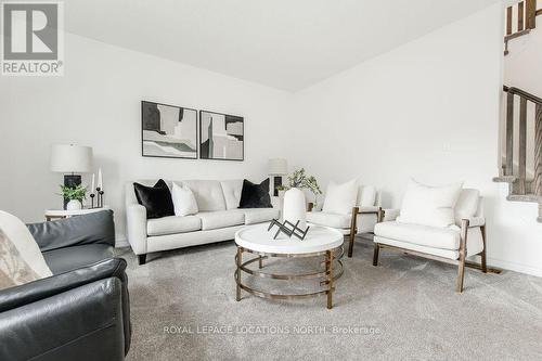 111 Plewes Drive, Collingwood, ON - Indoor Photo Showing Living Room